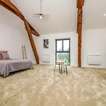 Loft Spacieux - Piscine - 220m2 - Calme *