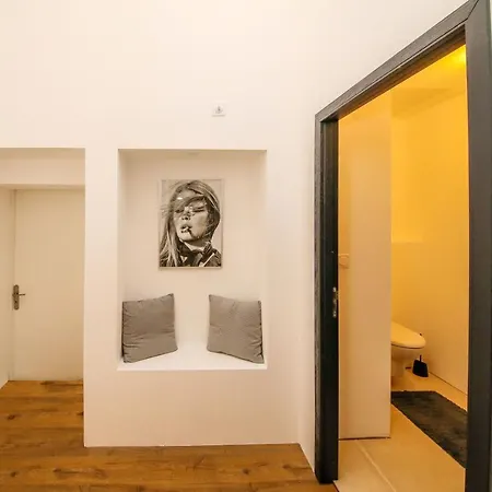 度假居 Loft Spacieux - Piscine - 220m2 - Calme 河镇