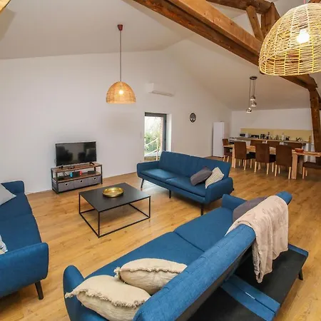 Nyaraló Loft Spacieux - Piscine - 220m2 - Calme