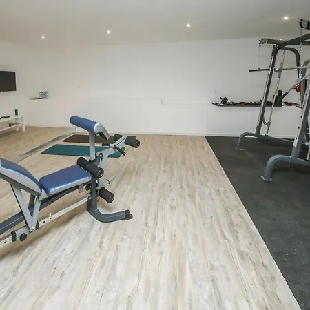 Loft Spacieux - Piscine - 220m2 - Calme *