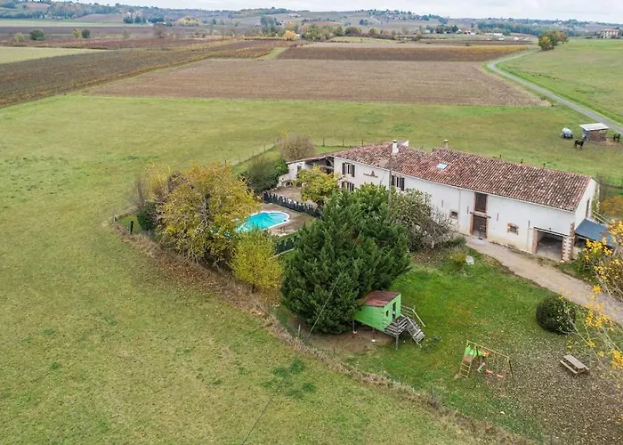 Loft Spacieux - Piscine - 220m2 - Calme