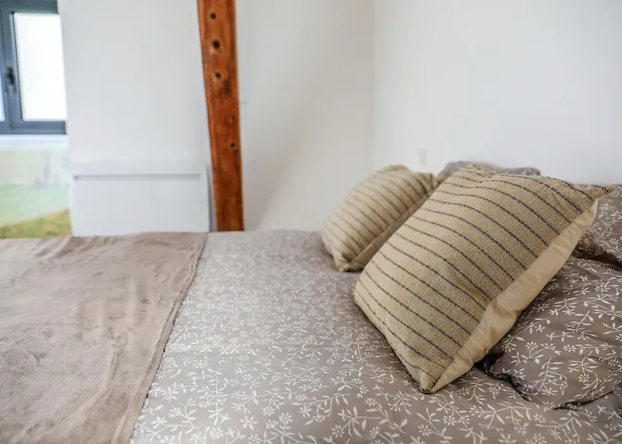 Loft Spacieux - Piscine - 220m2 - Calme Rivières