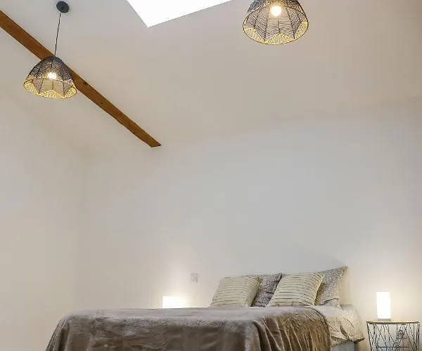 Ferienhaus Loft Spacieux - Piscine - 220m2 - Calme