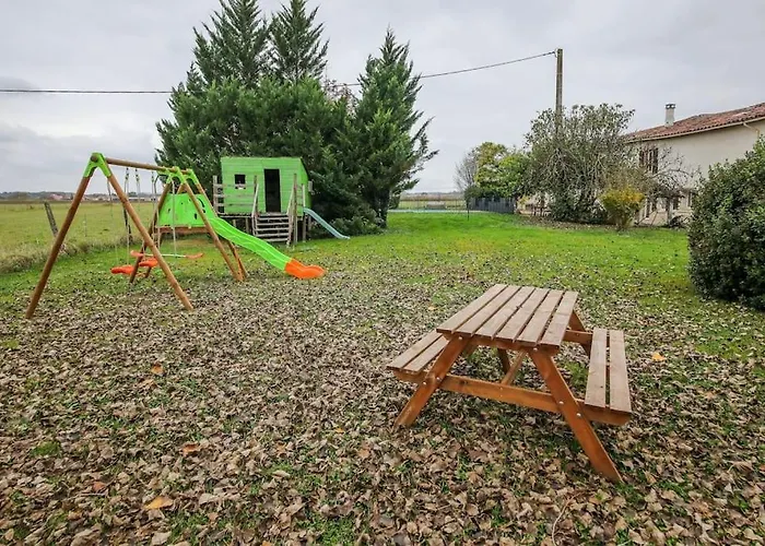 Ferienhaus Loft Spacieux - Piscine - 220m2 - Calme Rivières