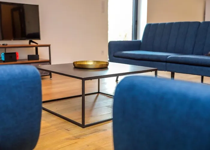 Loft Spacieux - Piscine - 220m2 - Calme *